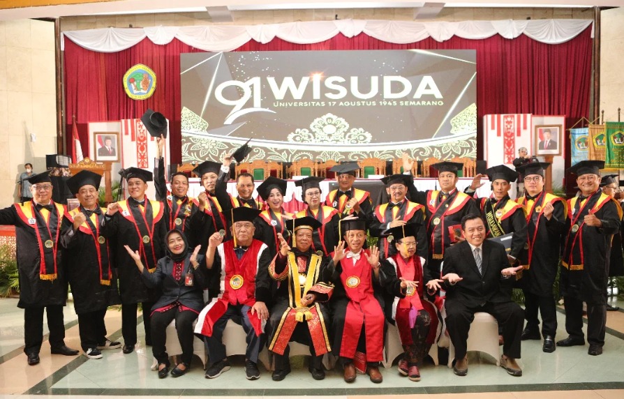 781 Mahasiswa Untag Semarang Diwisuda, Rektor Optimistis Wisudawan Mampu menjadi Pioner Perubahan
