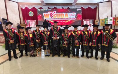 Wisuda ke – 93 UNIVERSITAS 17 AGUSTUS 1945 SEMARANG